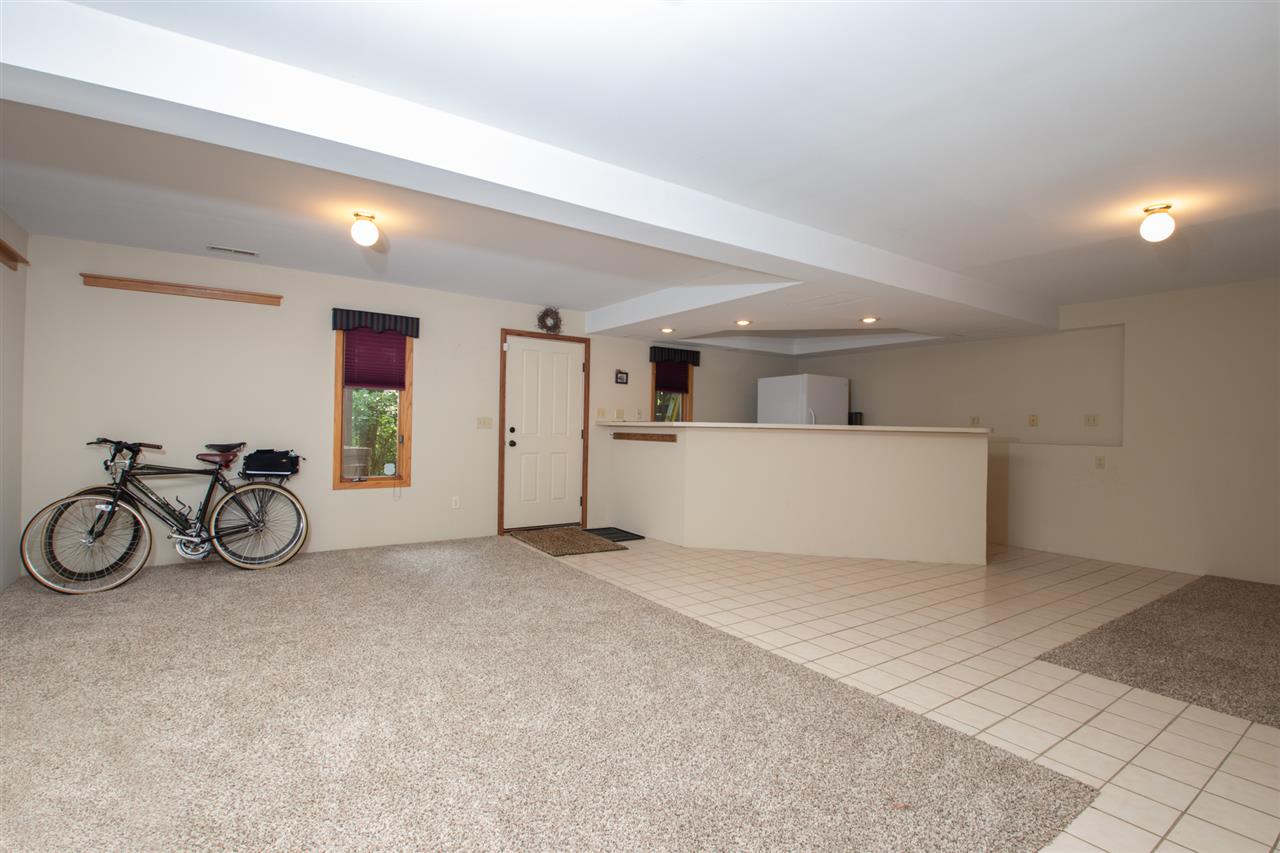 8025 Burr Oak Road Roscoe, IL 61073 - Photo 19 of 25 Gallery Image 19