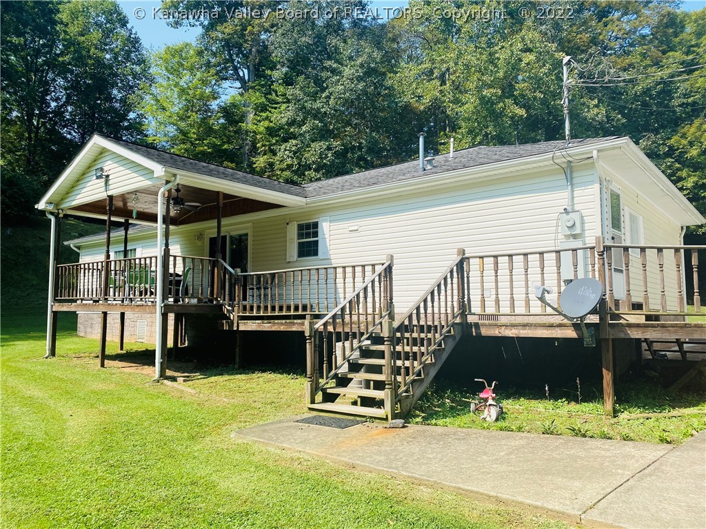 8042 Gay Road Gay, WV 25244 - Photo 3 of 50 Gallery Image 3