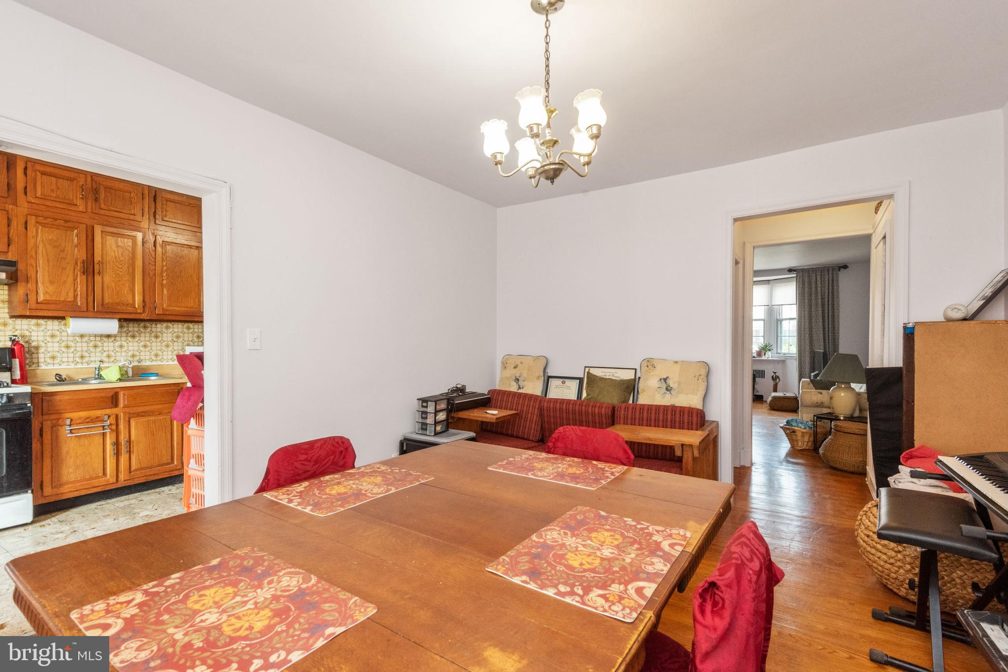 1523 Sheffield Road Baltimore, MD 21218 - Photo 8 of 43 Dining room