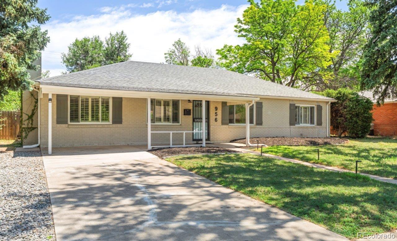 956 Racine Street Aurora, CO 80011 - Photo 2 of 25