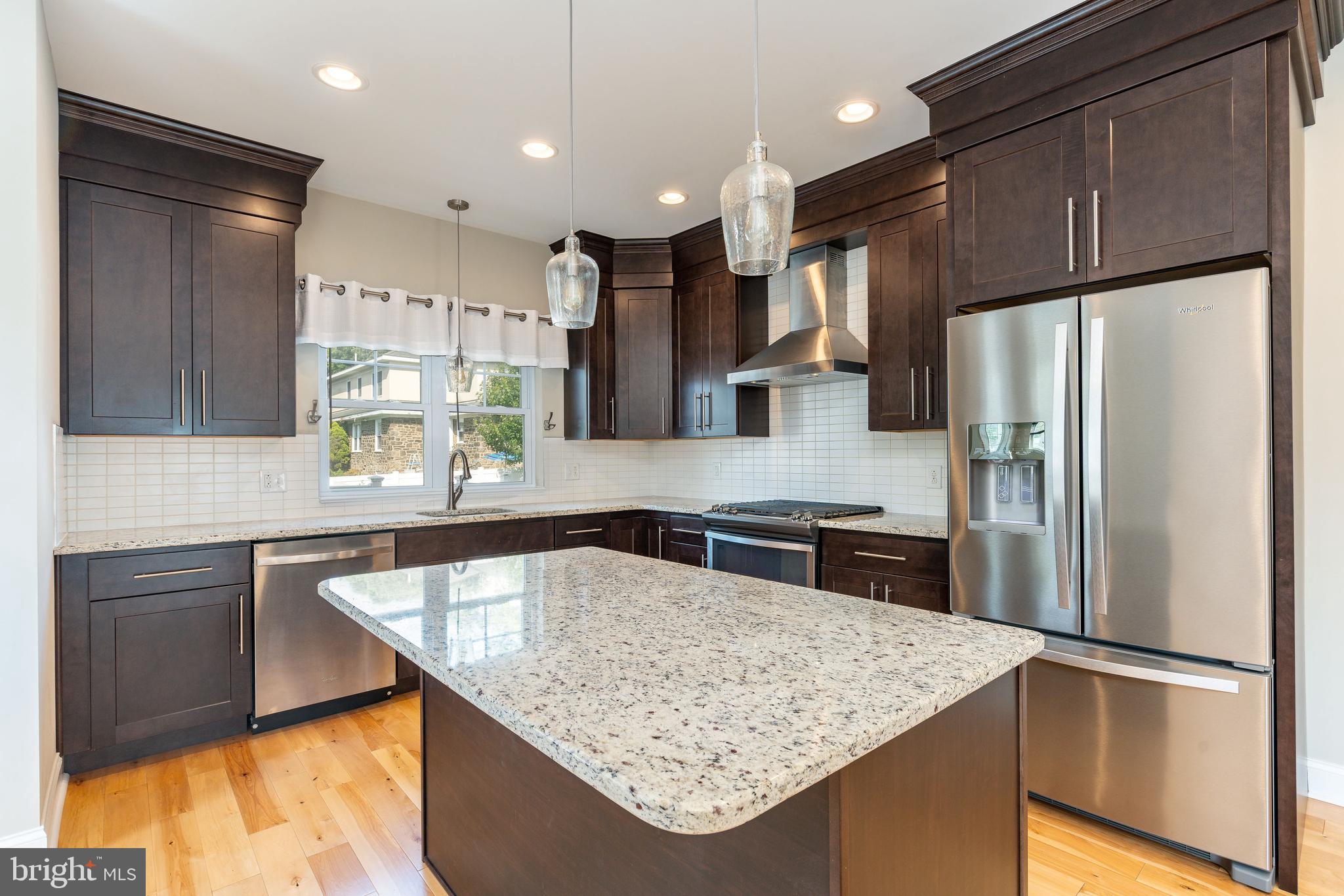 6709 Pechin Street Philadelphia, PA 19128 - Photo 11 of 32