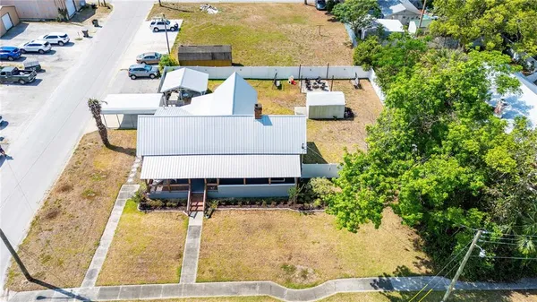 $299,000 | 113 West Noble Avenue, Bushnell, FL 33513
