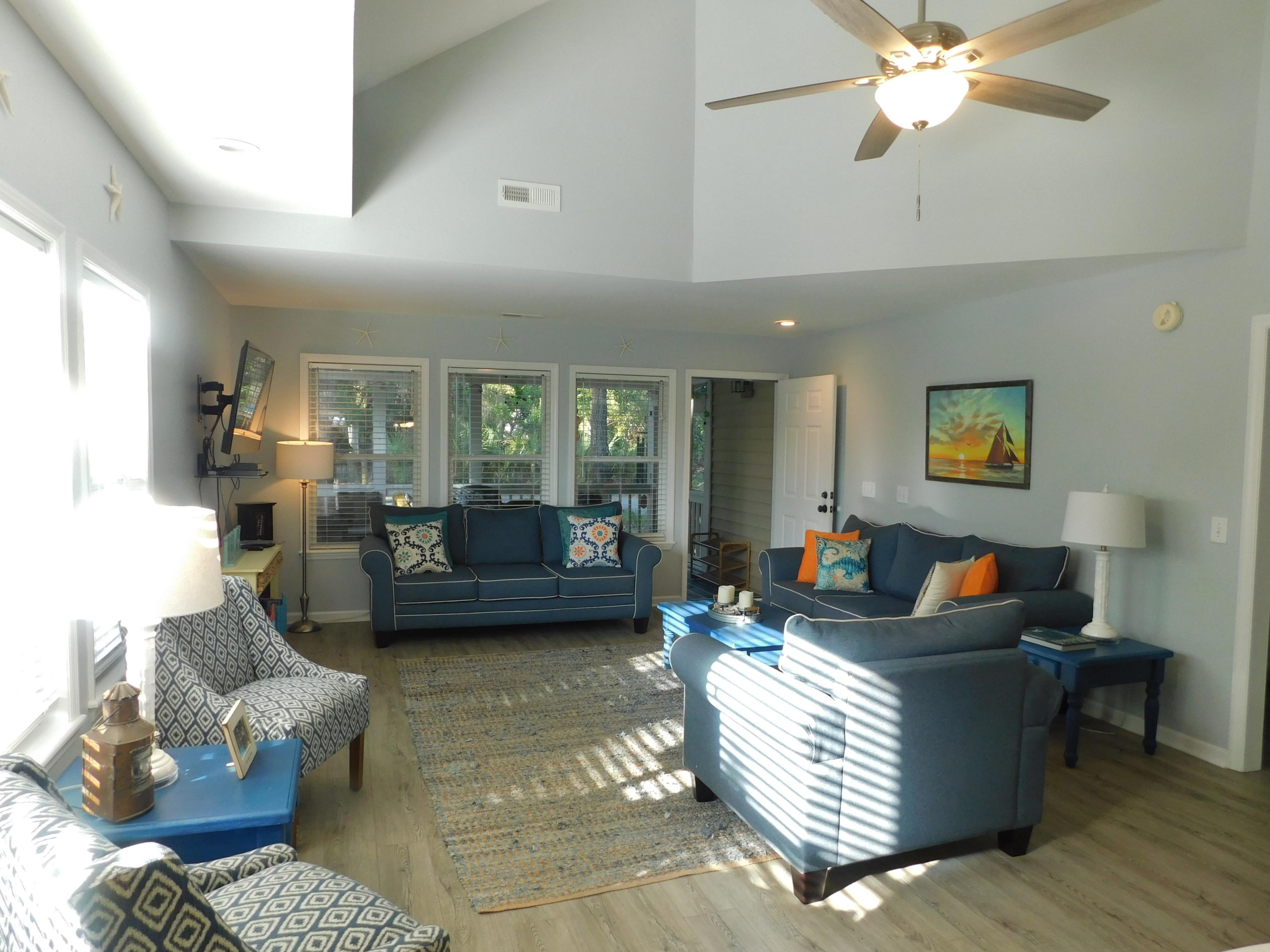 520 Oristo Ridge, Unit B Edisto Beach, SC 29438 - Photo 6 of 33 DSCN1353