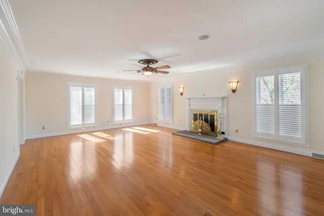 $900,000 | 5738 Griffith Lake Drive, Milford, DE 19963