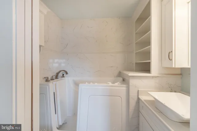 $900,000 | 5738 Griffith Lake Drive, Milford, DE 19963