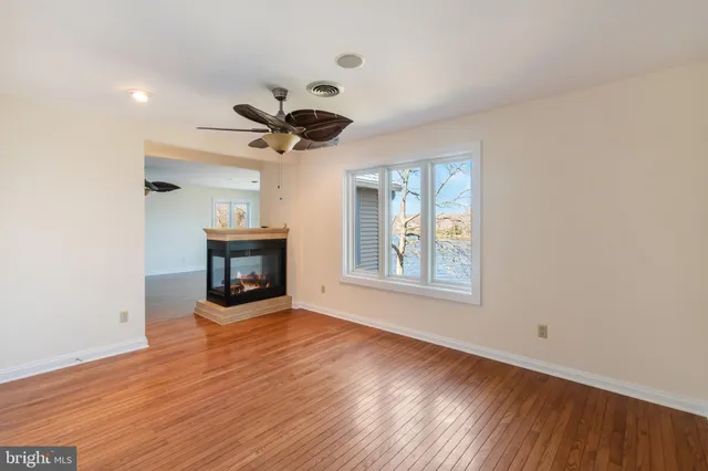 $900,000 | 5738 Griffith Lake Drive, Milford, DE 19963