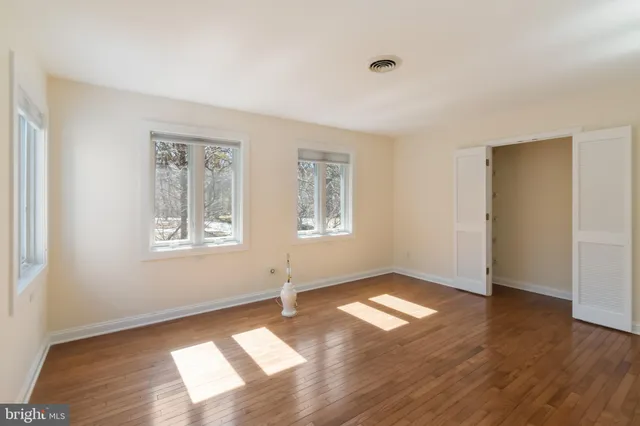 $900,000 | 5738 Griffith Lake Drive, Milford, DE 19963