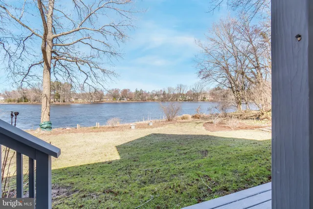 $900,000 | 5738 Griffith Lake Drive, Milford, DE 19963