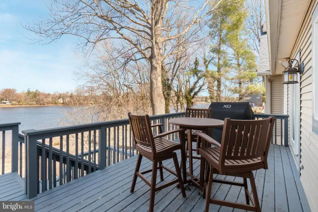 $900,000 | 5738 Griffith Lake Drive, Milford, DE 19963