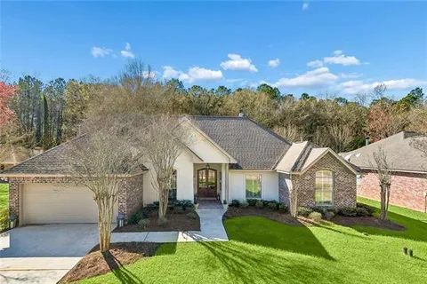 $385,000 | 114 Swallow Street, Covington, LA 70433