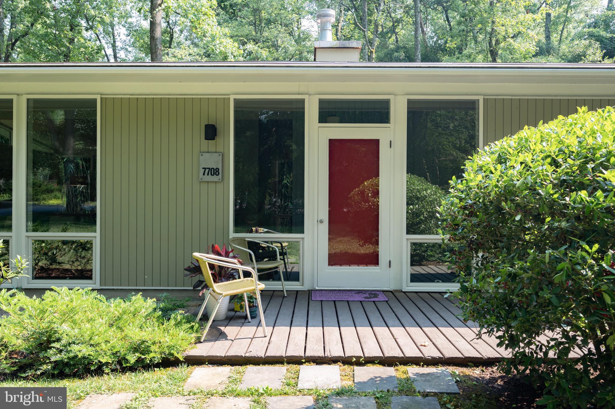 7708 Elba Road Alexandria, VA 22306 - Photo 2 of 50