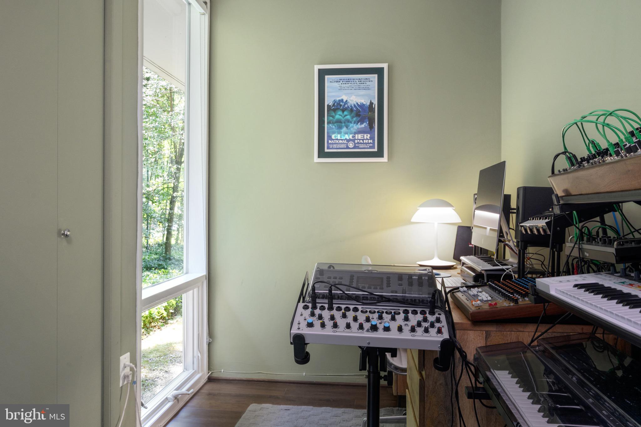 7708 Elba Road Alexandria, VA 22306 - Photo 33 of 50 Fourth Bedroom makes wonderful office or nursery