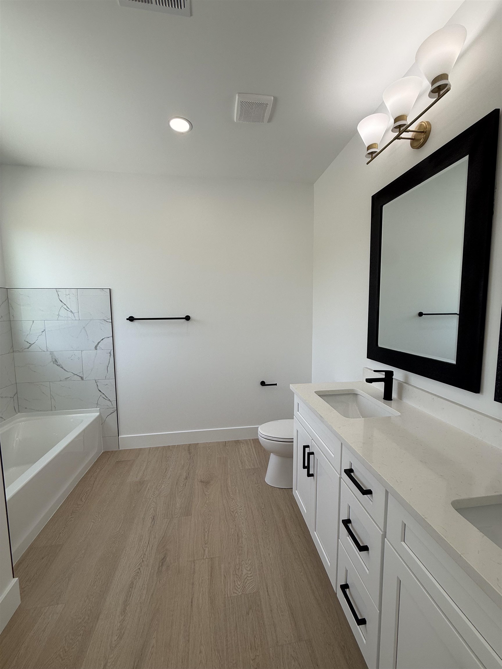 943 Ferree Road Campobello, SC 29322 - Photo 29 of 35