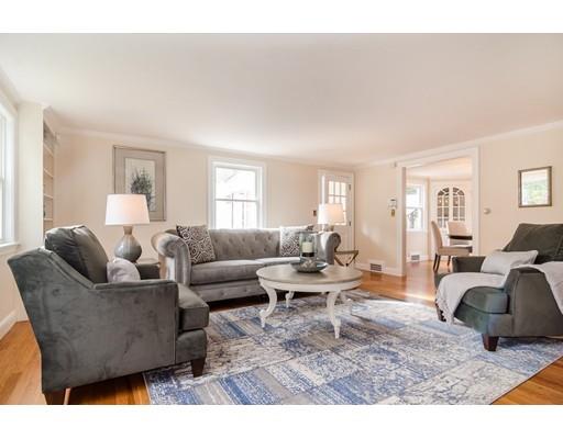 11 Hemlock Road Newton, MA 02464 - Photo 3 of 21 Gallery Image 3