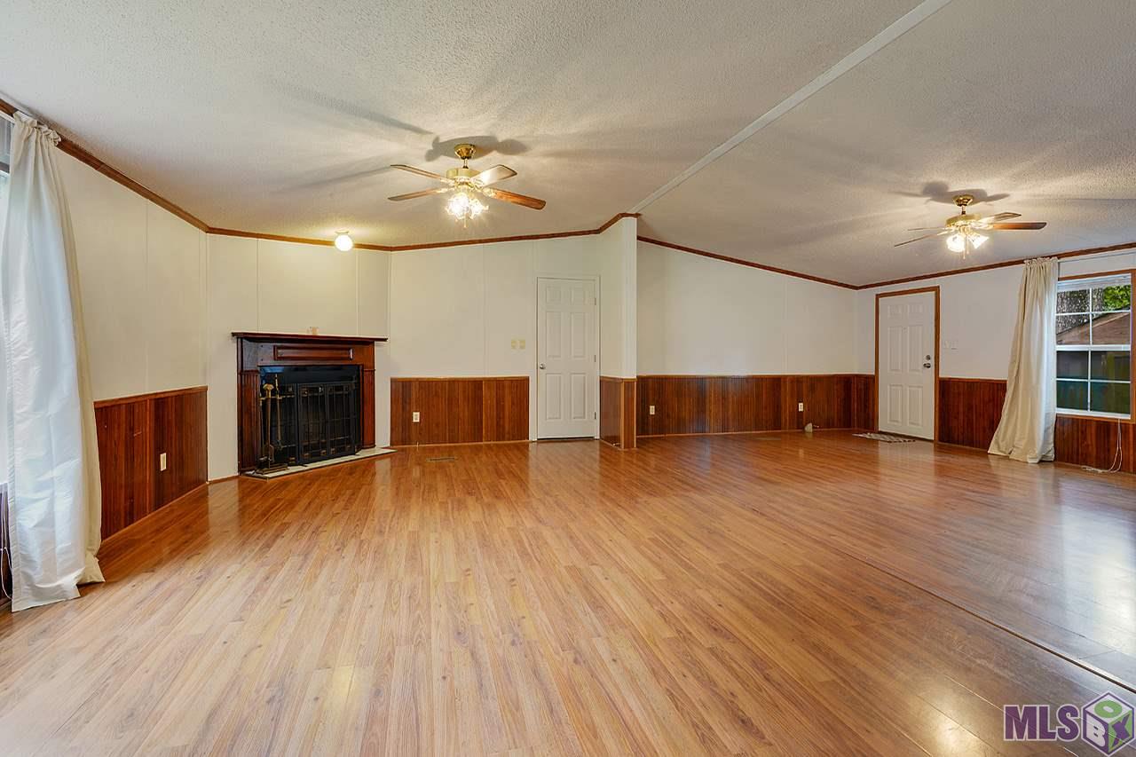11135 Buddy Ellis Road Denham Springs, LA 70726 - Photo 3 of 10 Gallery Image 3