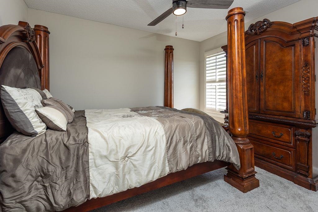 9768 Riggin Drive Memphis, TN 38002 - Photo 23 of 32 Room featuring light gray wall paint and textured ceiling