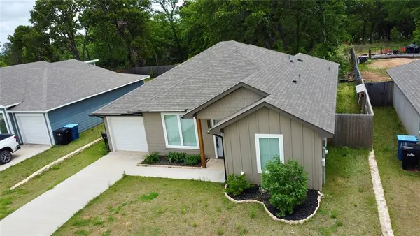 $240,000 | 920 Ray Drive, Denison, TX 75020