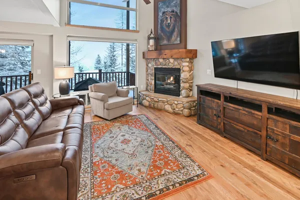 301 Wood Run Drive, Unit D, Whitefish, MT 59937