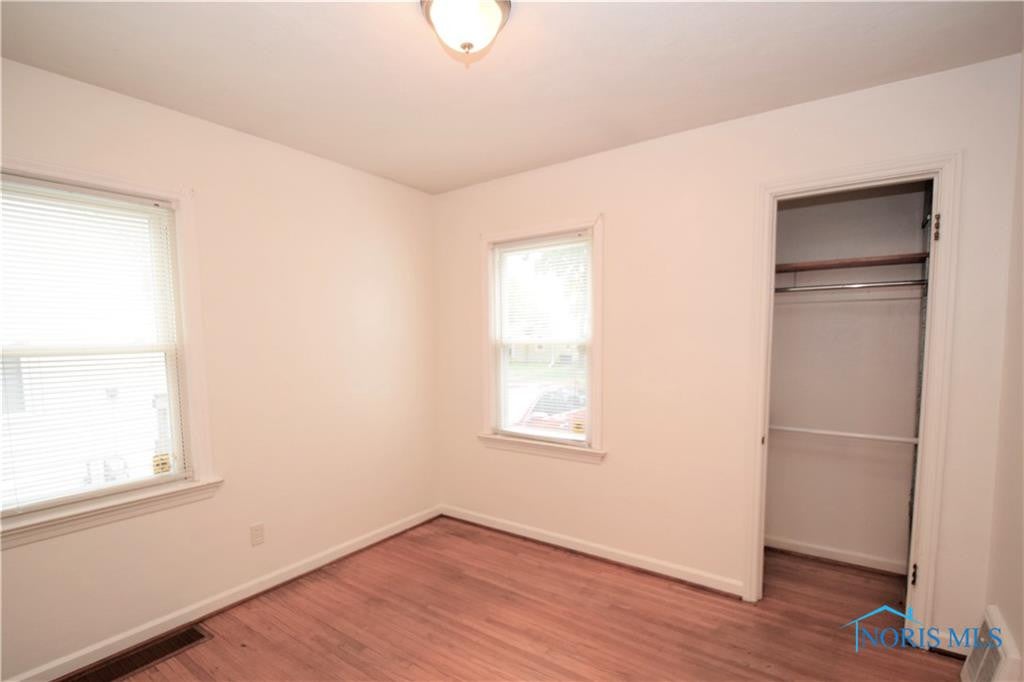 2121 Loxley Road Toledo, OH 43613 - Photo 8 of 15 Gallery Image 8