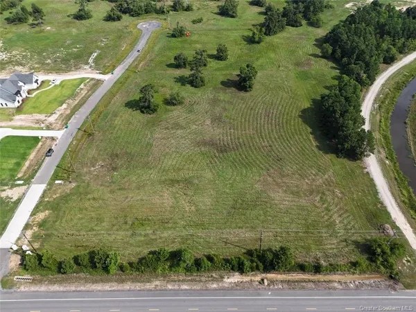 $195,000 | 6865 Rue Des Amis Dr Lake, Lake Charles, LA 70605