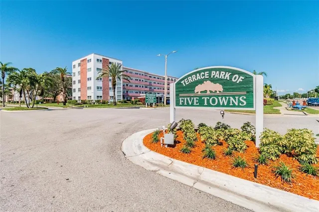 $1,500 | 5623 80th Street North, Unit 308, St. Petersburg, FL 33709