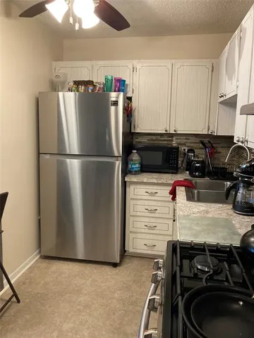 $1,500 | 5623 80th Street North, Unit 308, St. Petersburg, FL 33709