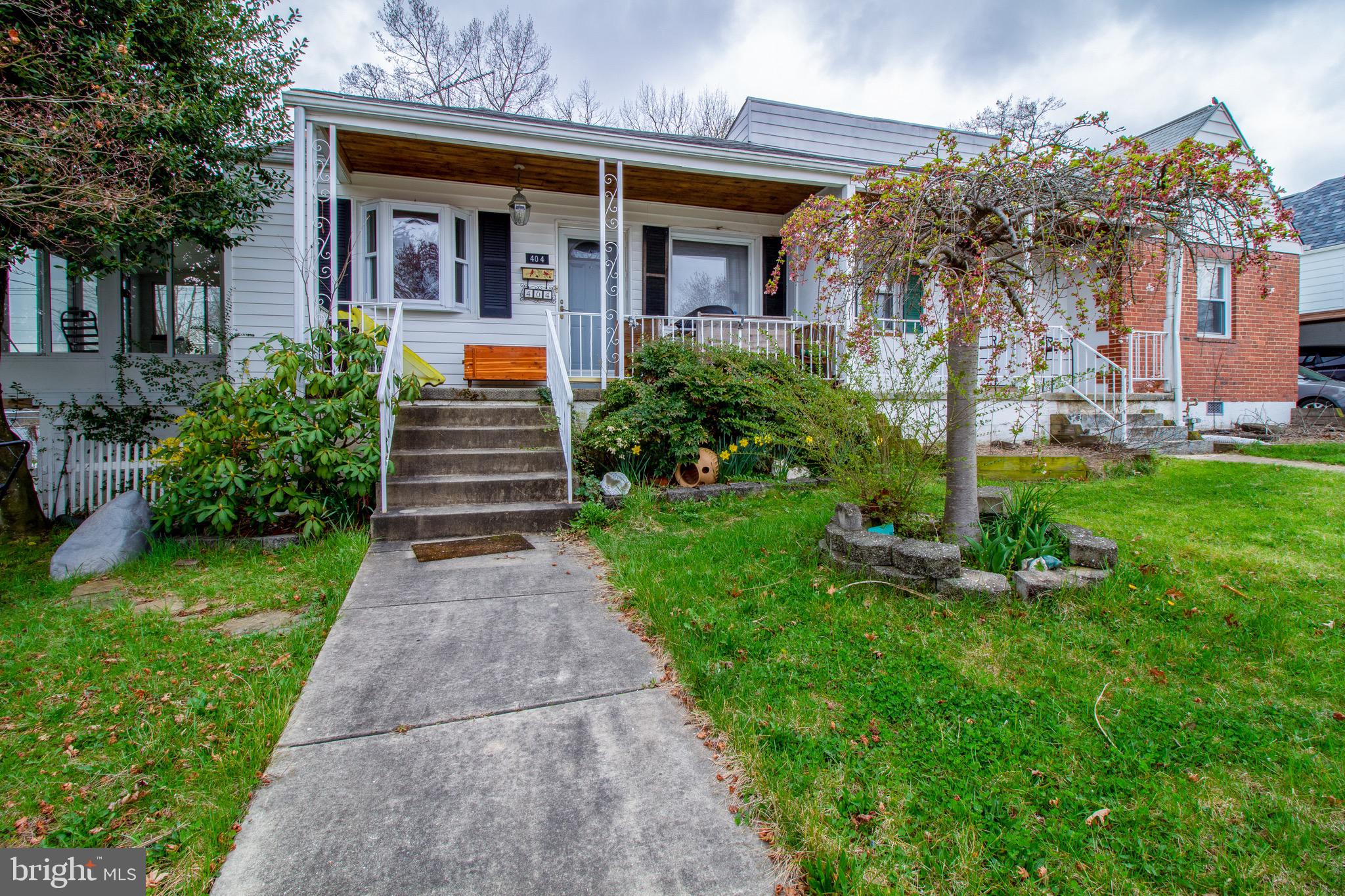 404 Old Home Road Baltimore, MD 21206 - Photo 1 of 29 Gallery Image 1