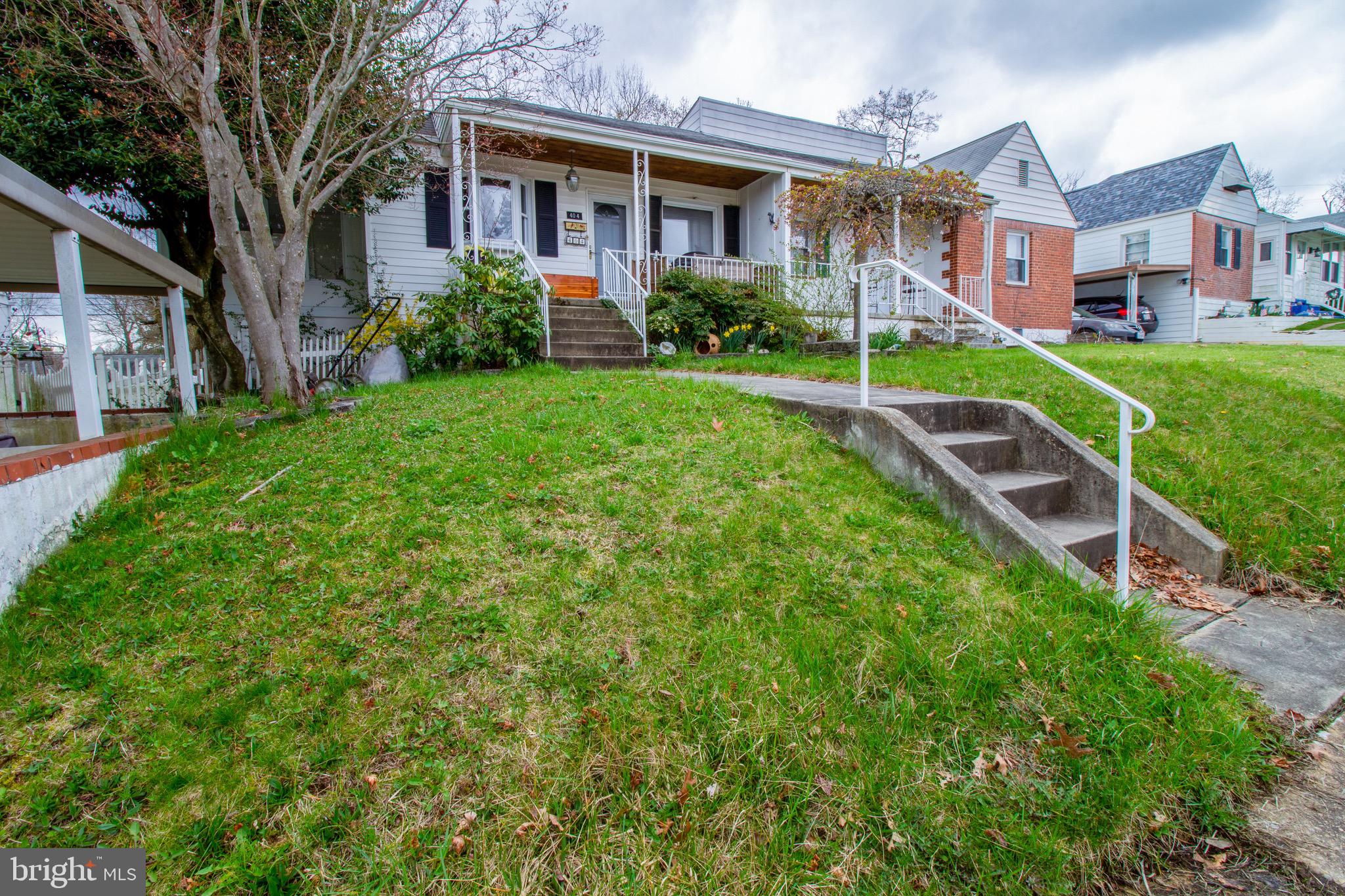 404 Old Home Road Baltimore, MD 21206 - Photo 2 of 29 Gallery Image 2