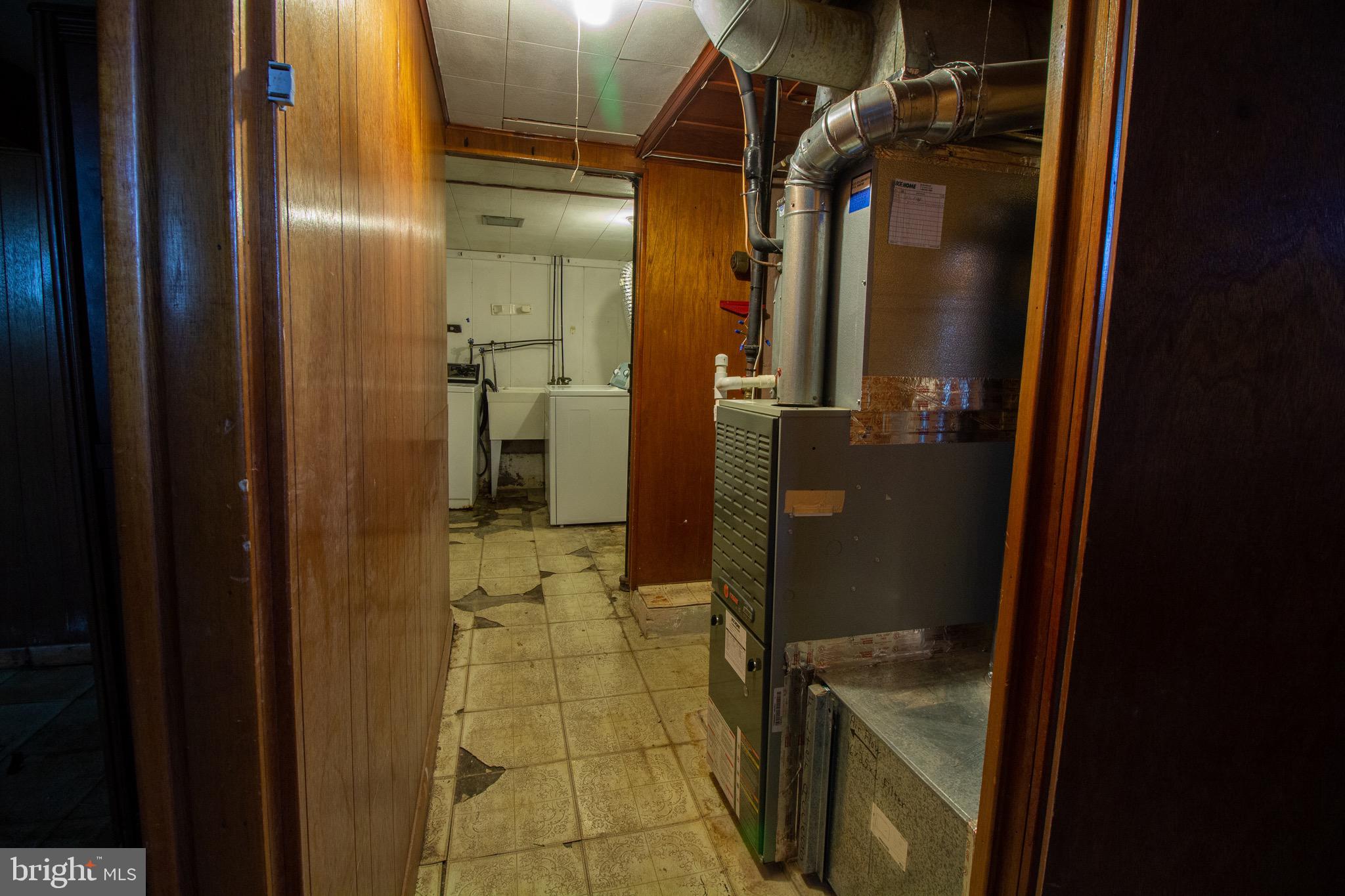 404 Old Home Road Baltimore, MD 21206 - Photo 26 of 29 Gallery Image 26