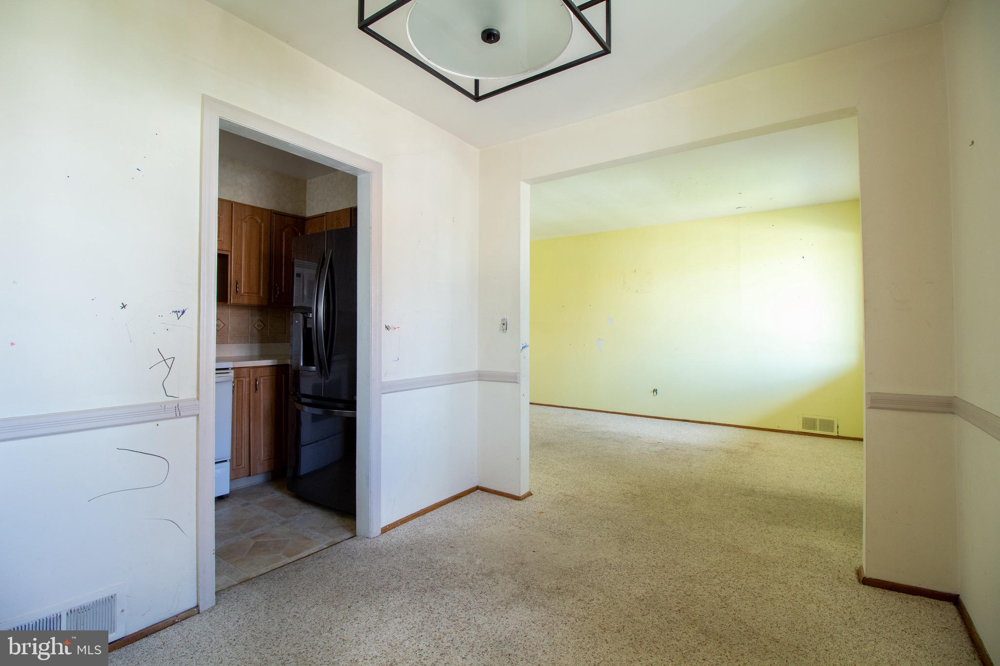 404 Old Home Road Baltimore, MD 21206 - Photo 10 of 29 Gallery Image 10