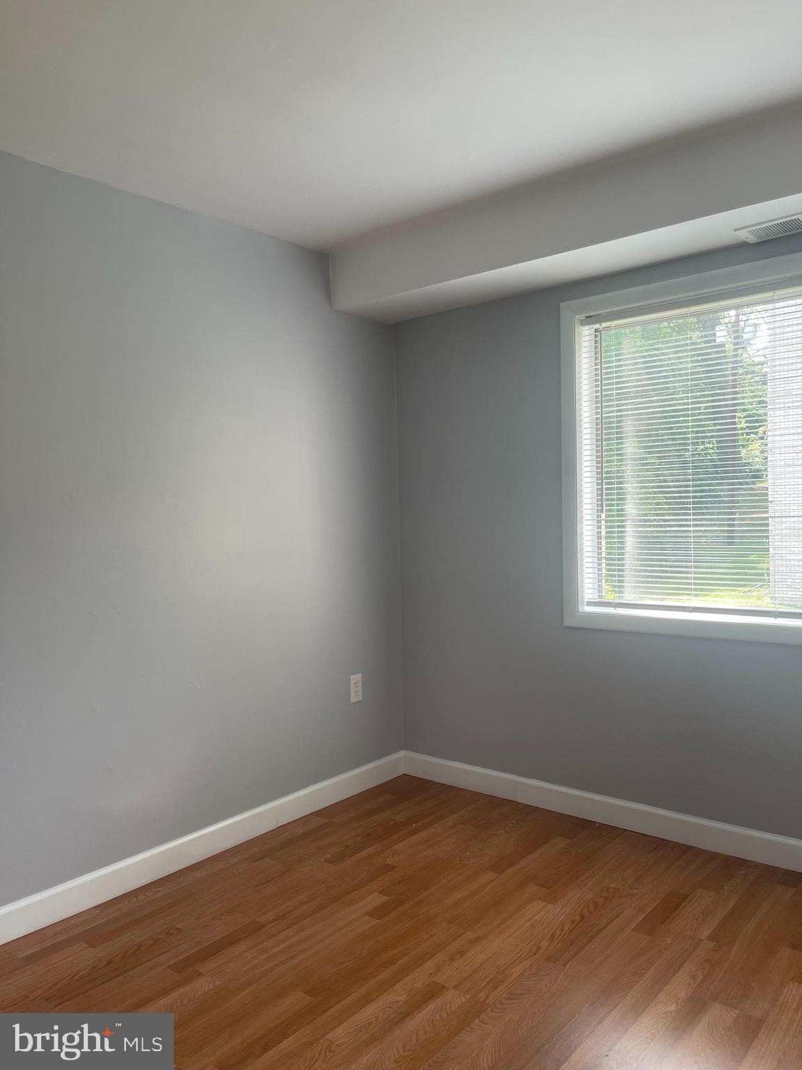 9270 Adelphi Road, Unit 2 Hyattsville, MD 20783 - Photo 12 of 16 second bedroom