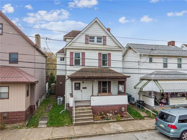 $125,000 | 920 Brackenridge Avenue, Brackenridge, PA 15014