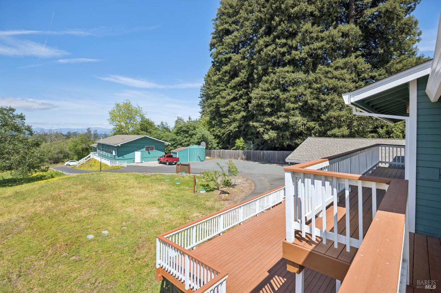 11740 Occidental Road Sebastopol, CA 95472 - Photo 12 of 35 Gallery Image 12