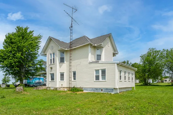 $320,000 | 24501 North 1300 E Road, Cornell, IL 61319