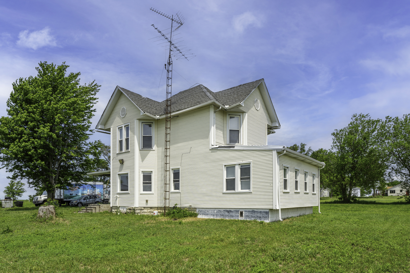 24501 North 1300 E Road Cornell, IL 61319 - Photo 1 of 29