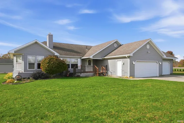 $275,000 | 19515 Carter Lane, New Paris, IN 46553