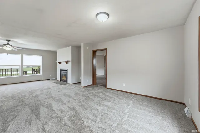 $275,000 | 19515 Carter Lane, New Paris, IN 46553