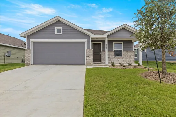 $2,400 | 1708 Lercara Lane, McKinney, TX 75071