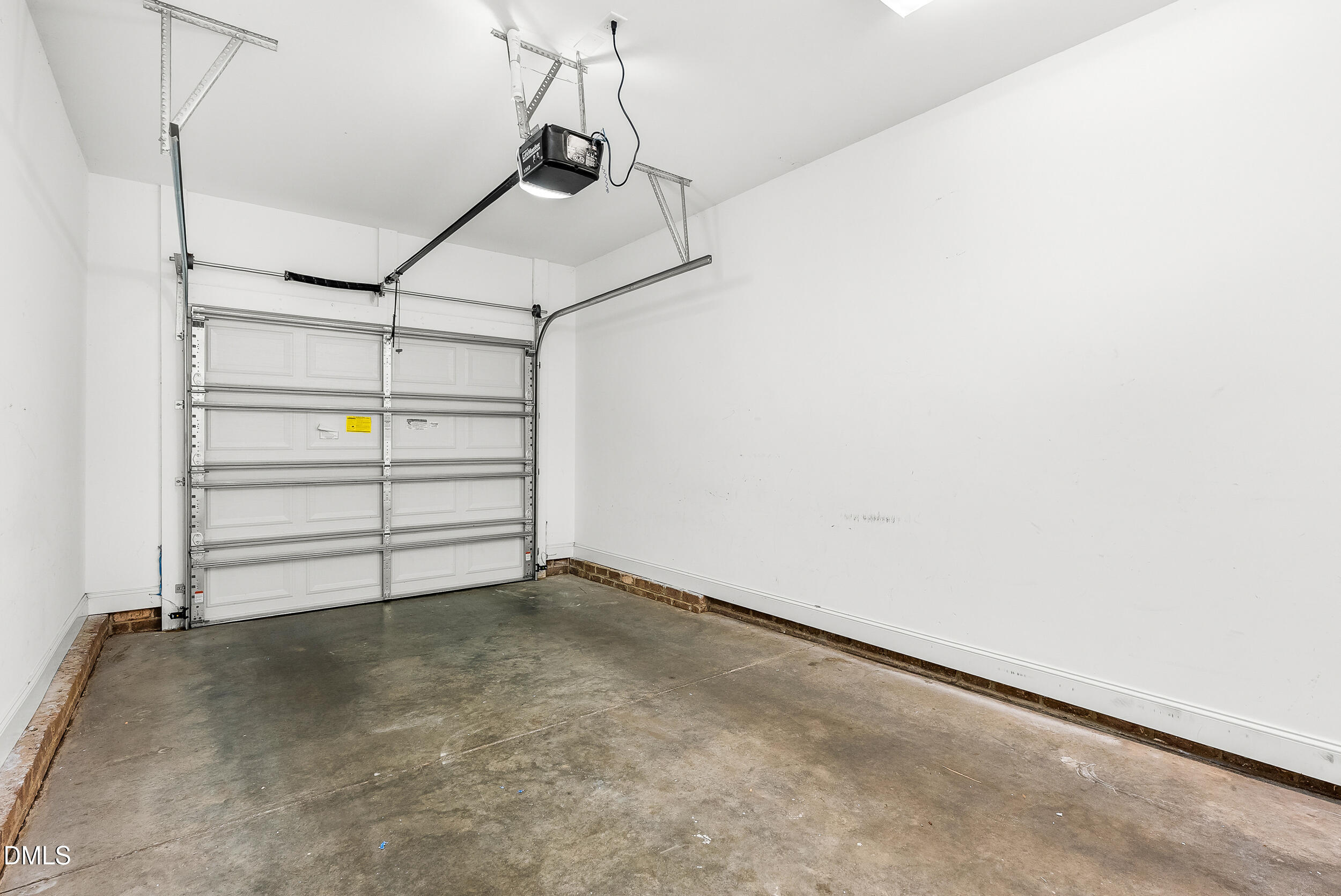 2822 Pickett Road, Unit 154 Durham, NC 27705 - Photo 22 of 31 10_photos-17