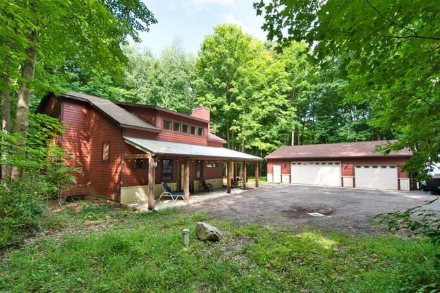 $489,000 | 824 North Philip Road, Niles, MI 49120
