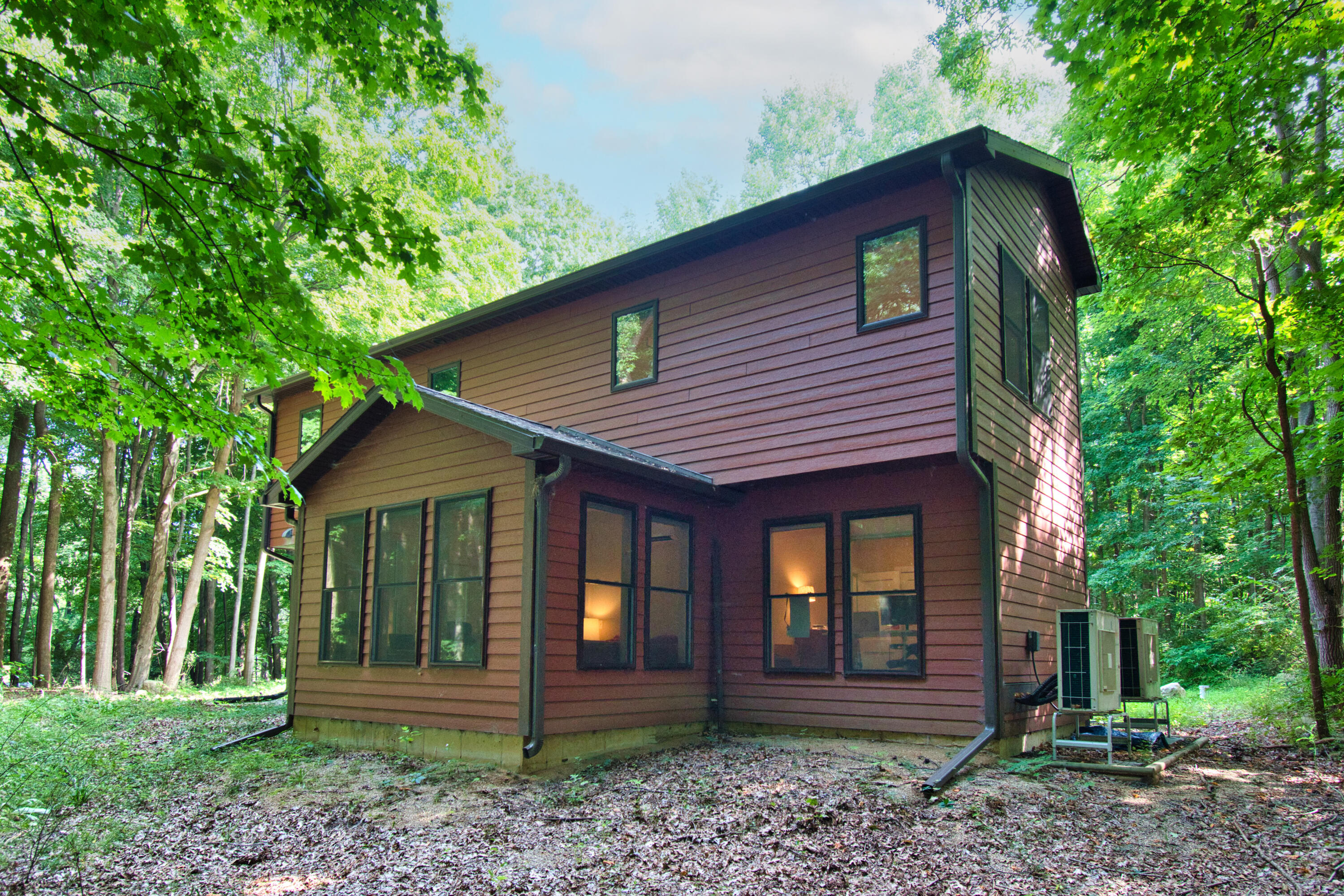 824 North Philip Road Niles, MI 49120 - Photo 3 of 40 DSC_8855