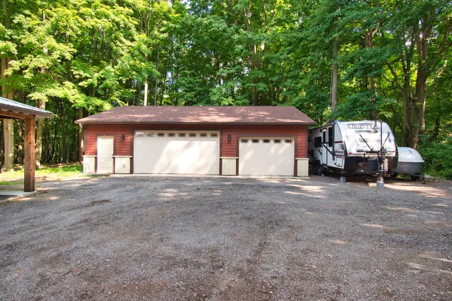 $489,000 | 824 North Philip Road, Niles, MI 49120