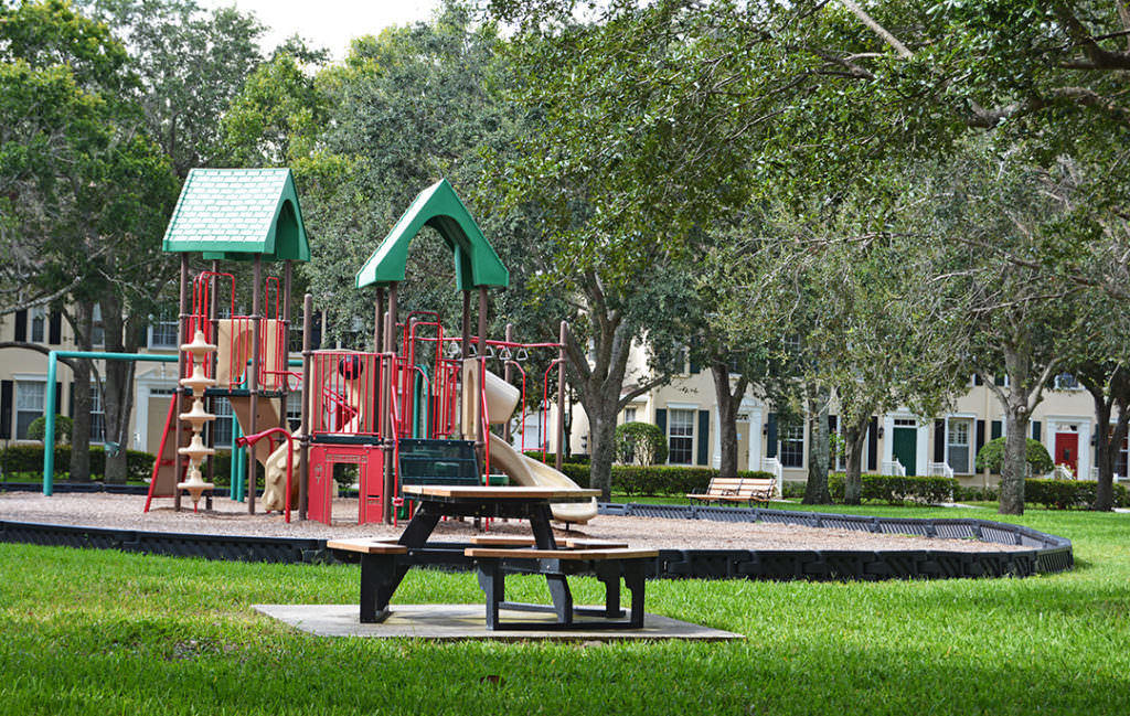 113 Rockingham Road Jupiter, FL 33458 - Photo 30 of 39 Cambridge Playground