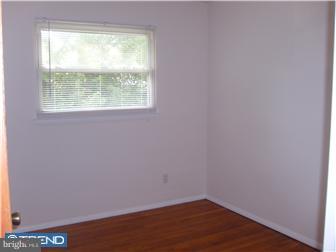 1528 Rudolph Drive Bethlehem, PA 18018 - Photo 7 of 12 Bedroom 2