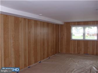 1528 Rudolph Drive Bethlehem, PA 18018 - Photo 10 of 12 Family Room