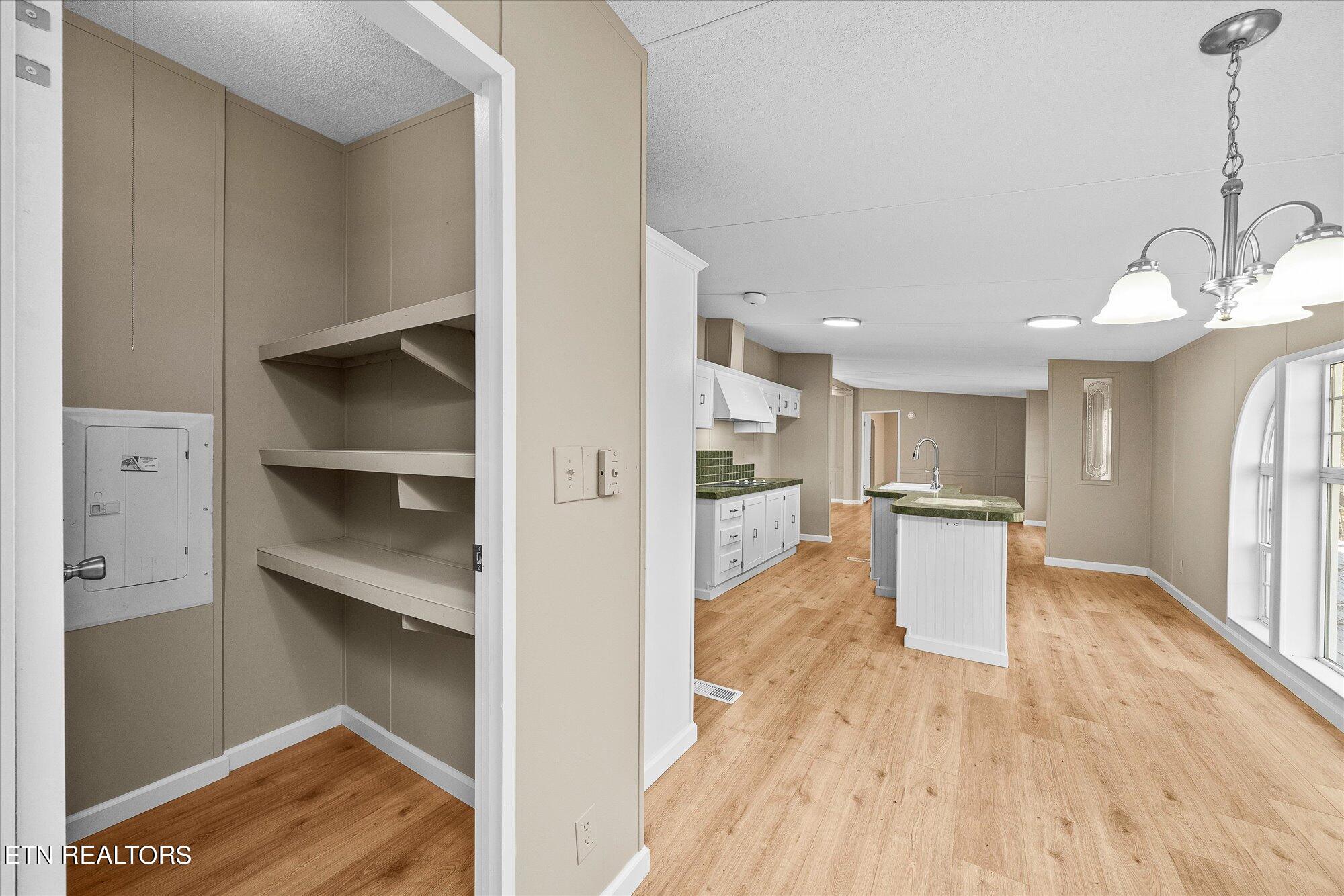 570 Tom Welch Road Crossville, TN 38571 - Photo 13 of 36 Pantry/Kitchen