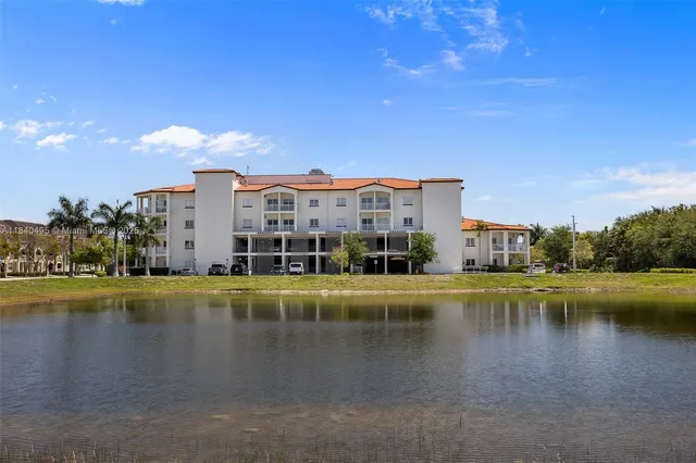 $440,000 | 10950 Northwest 82nd Street, Unit 109, Doral, FL 33178