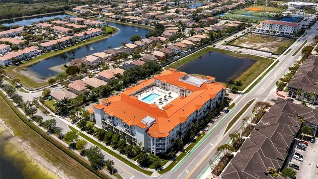 $440,000 | 10950 Northwest 82nd Street, Unit 109, Doral, FL 33178