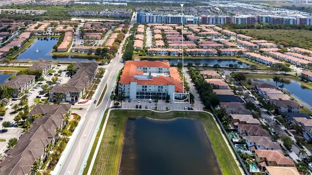 $440,000 | 10950 Northwest 82nd Street, Unit 109, Doral, FL 33178