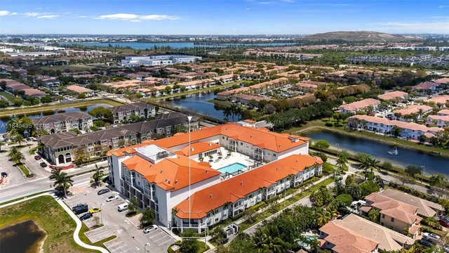 $440,000 | 10950 Northwest 82nd Street, Unit 109, Doral, FL 33178
